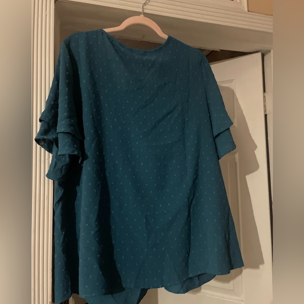 BloomChic Teal Dot V-Neck Ruffle Sleeve Top - Picture 3 of 4